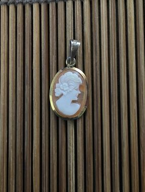 925 Silver Cameo Yellow Gold Pendant (Vintage)